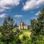 Zamek-Mirow-Szlakiem-Orlich-Gniazd-Pol-NorTravel_08